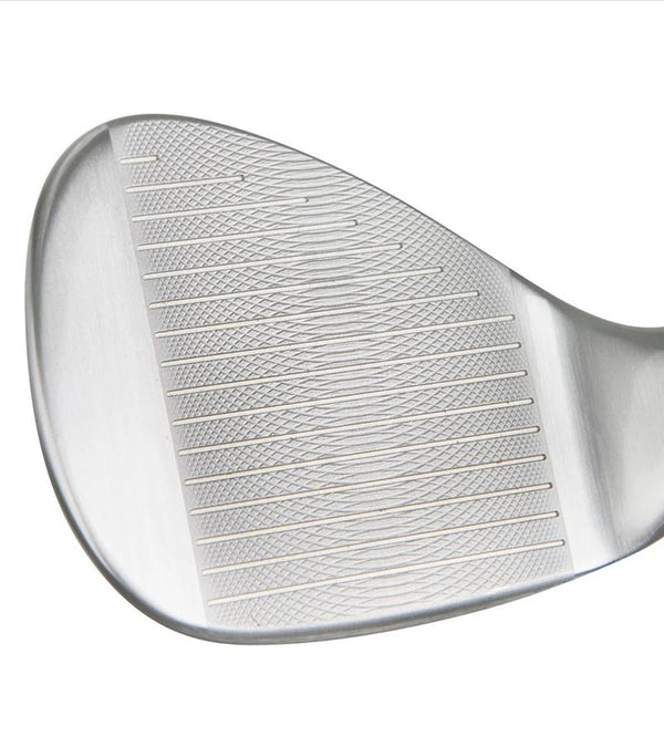Orlimar Spin Tech Mens Wedge- close up of precision dual milled face