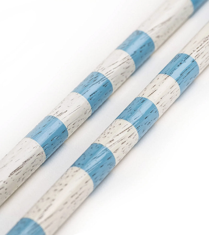 HazyGolf Alignment Sticks –  Carolina Blues- closeup of pair of sticks