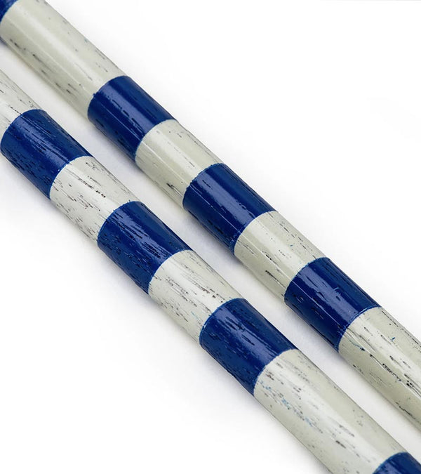 Hazy Golf Alignment Sticks – The Royal - closeup of a pair of sticks