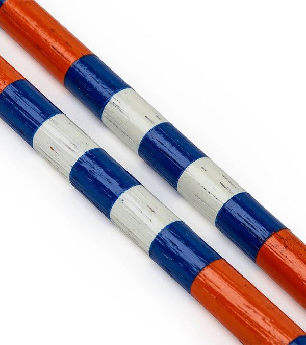 Hazy Golf Alignment Sticks – The Swamp -closeup of a pair of sticks