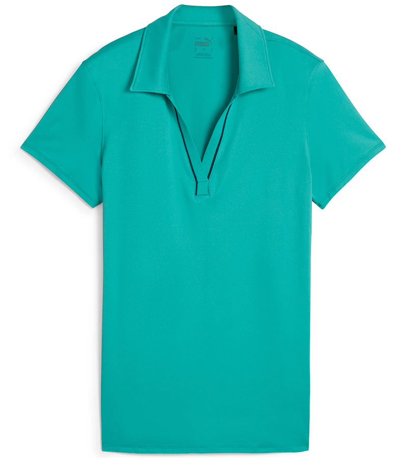 Puma Womens CLOUDSPUN Piped Golf Polo Shirt / Short Sleeve - front in solid Sparkling Green. With a classic collar, the golf shirt’s standout feature is its piped detailing at the V neckline adding a touch of sophistication to the overall design