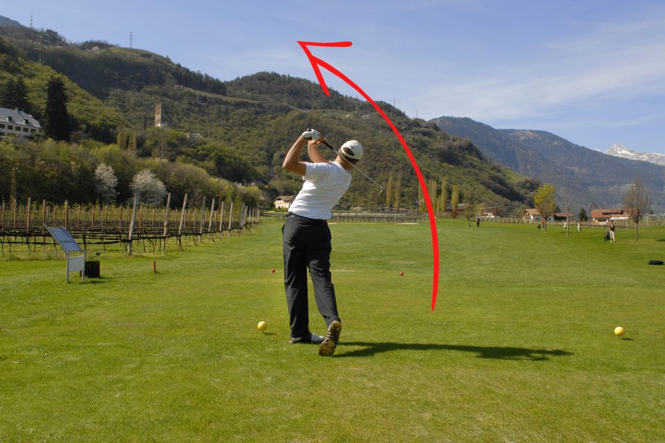 Pulled golf shot example